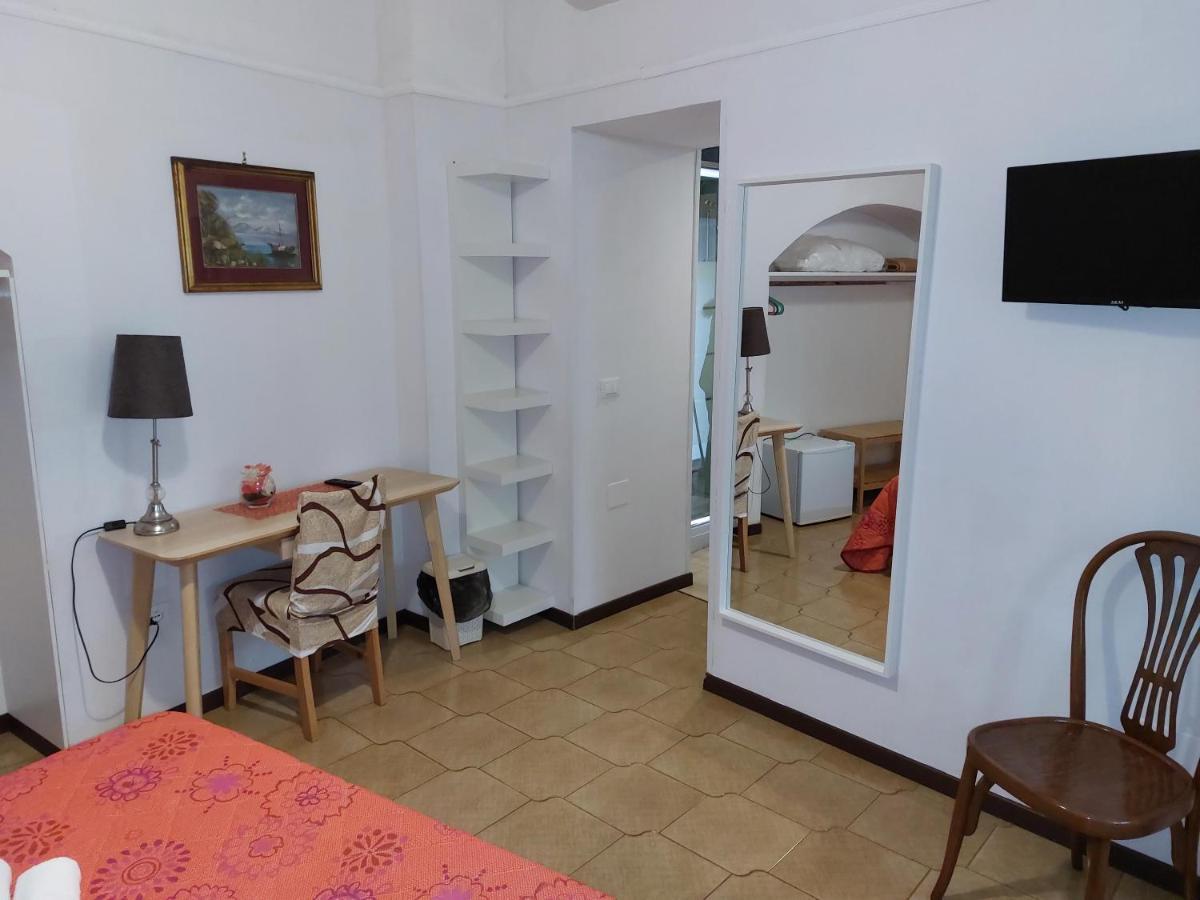 Rooms Palazzo Paladini Lecce Exterior photo