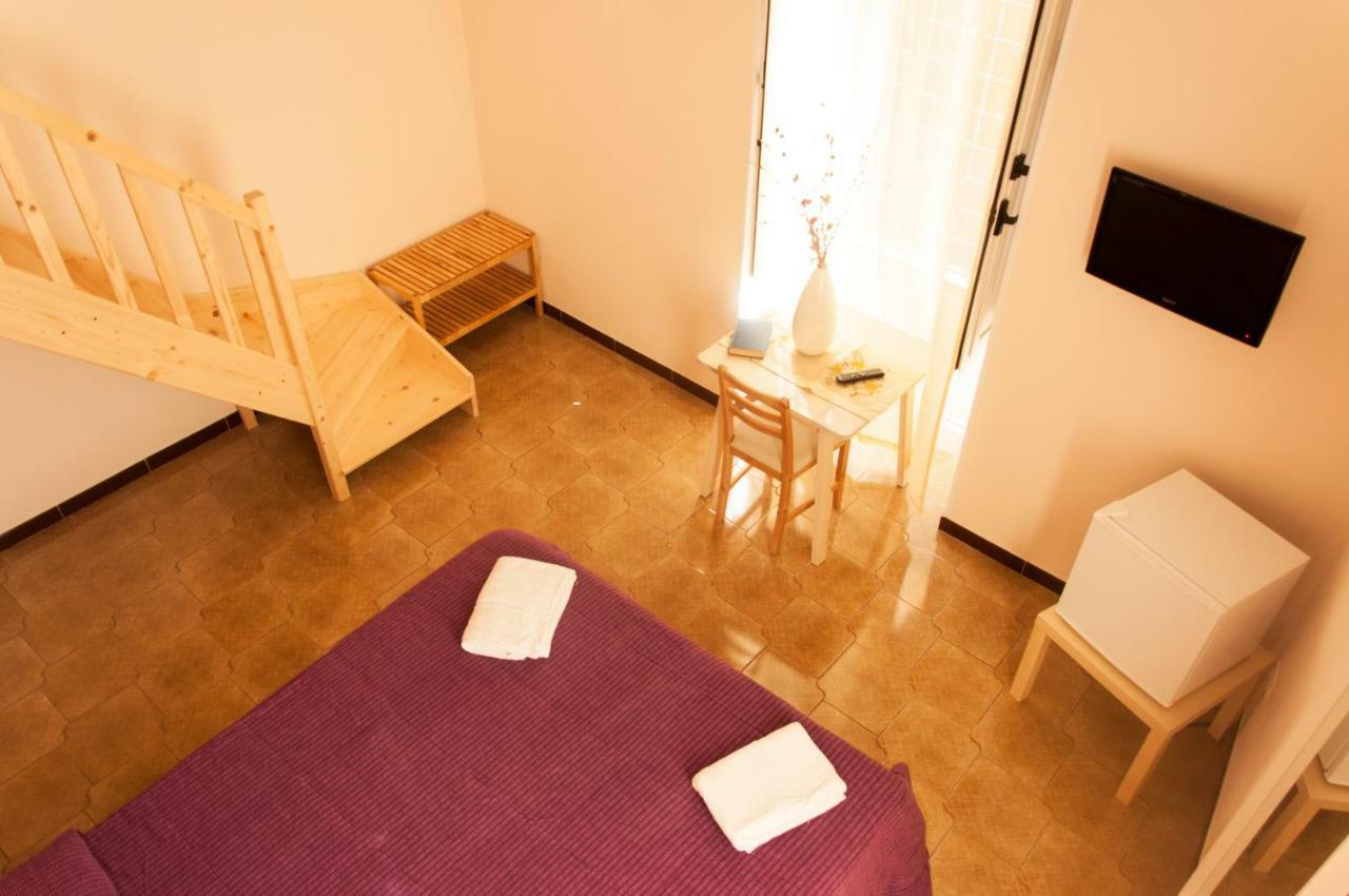 Rooms Palazzo Paladini Lecce Exterior photo